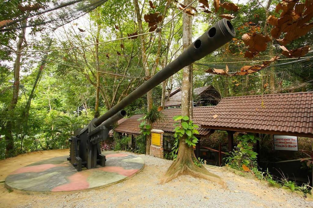 3Storey House 13Pax Family Suite Bayan Lepas Exterior photo